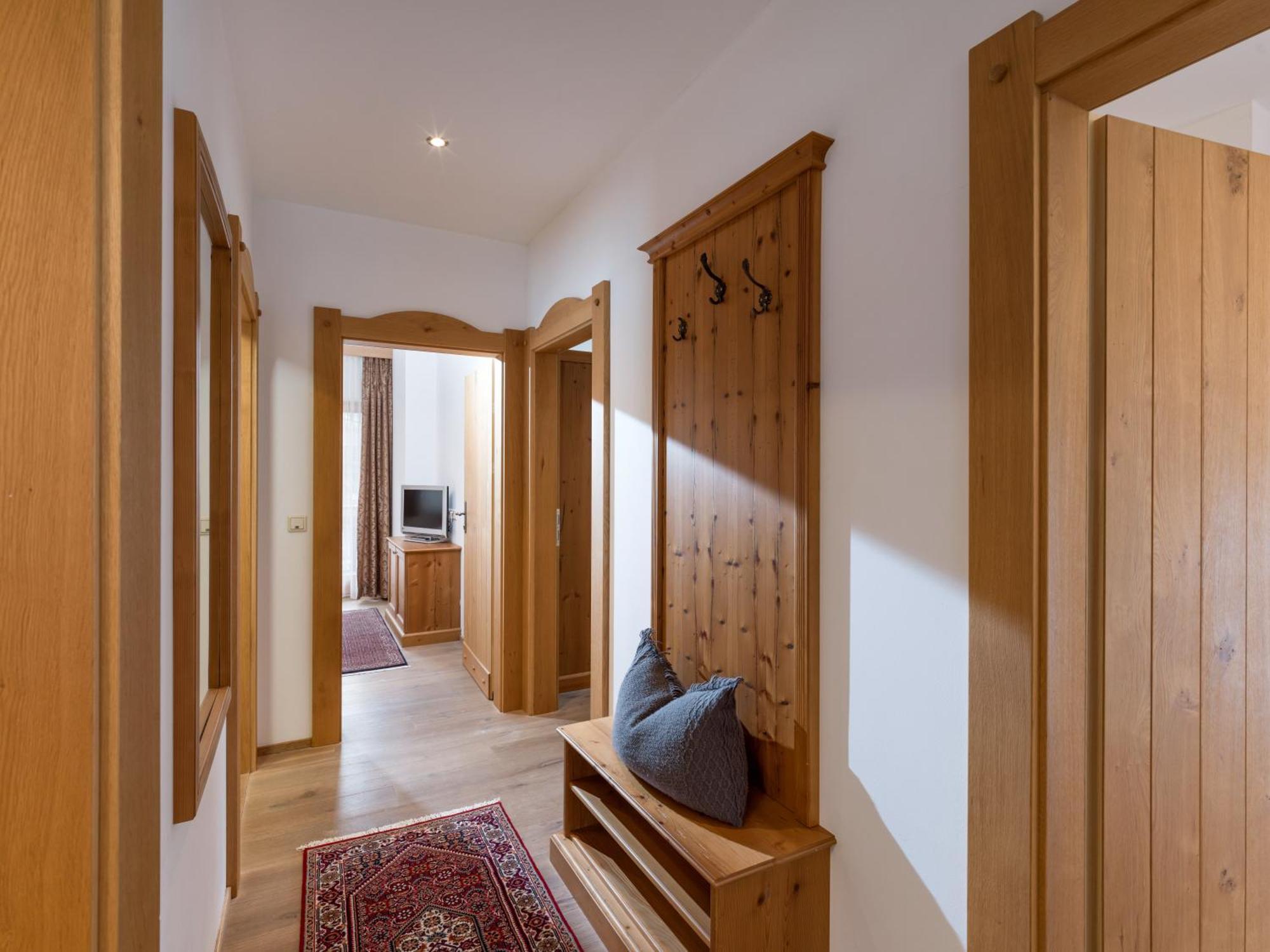 S'Doerfl Chalets ไมย์อาโฮเฟิน ภายนอก รูปภาพ