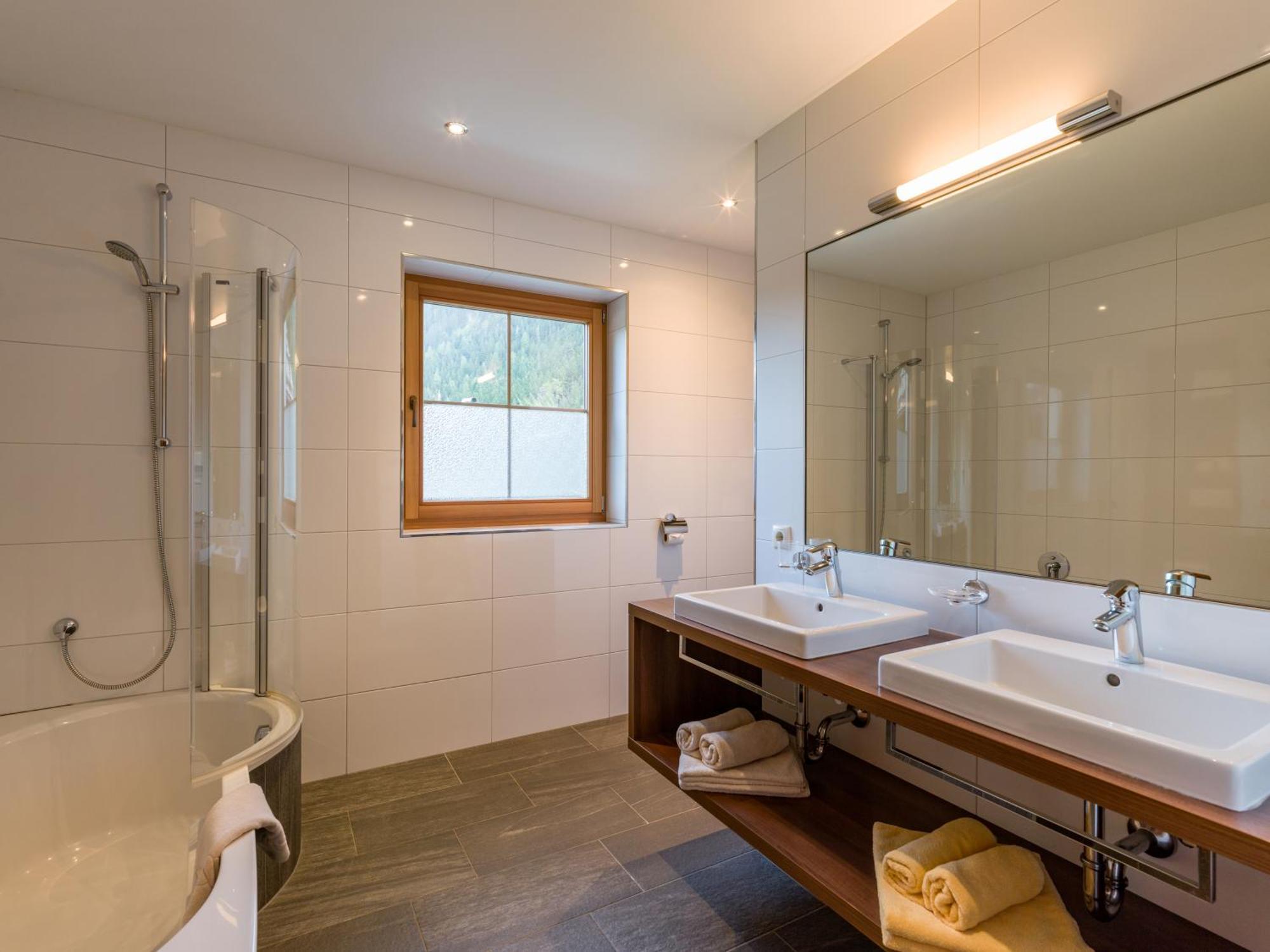 S'Doerfl Chalets ไมย์อาโฮเฟิน ภายนอก รูปภาพ
