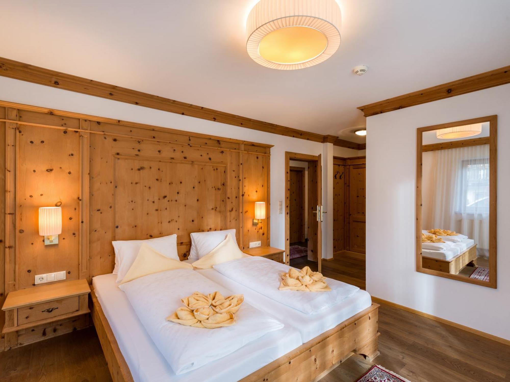 S'Doerfl Chalets ไมย์อาโฮเฟิน ภายนอก รูปภาพ